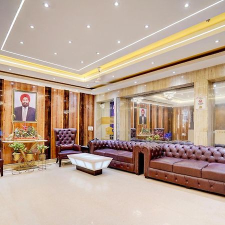 Super Townhouse Jageer Palace Near Mayapuri Chowk نيودلهي المظهر الخارجي الصورة