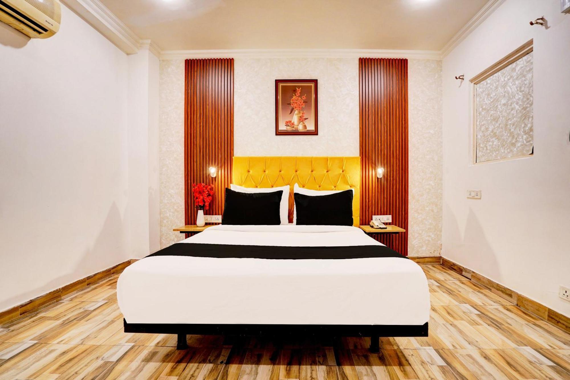 Super Townhouse Jageer Palace Near Mayapuri Chowk نيودلهي المظهر الخارجي الصورة