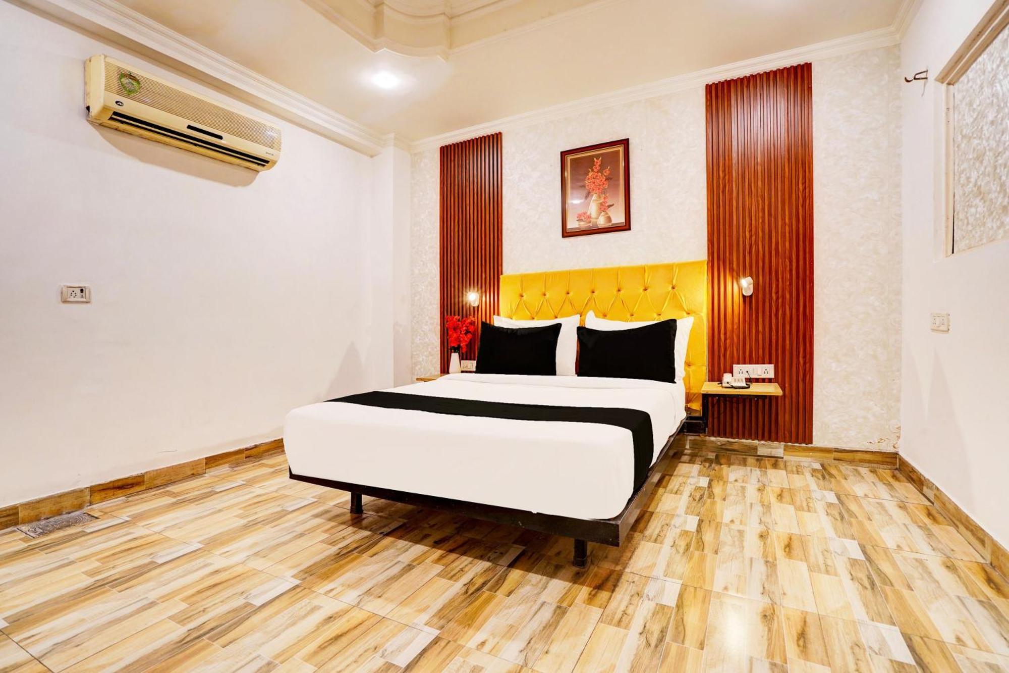 Super Townhouse Jageer Palace Near Mayapuri Chowk نيودلهي المظهر الخارجي الصورة
