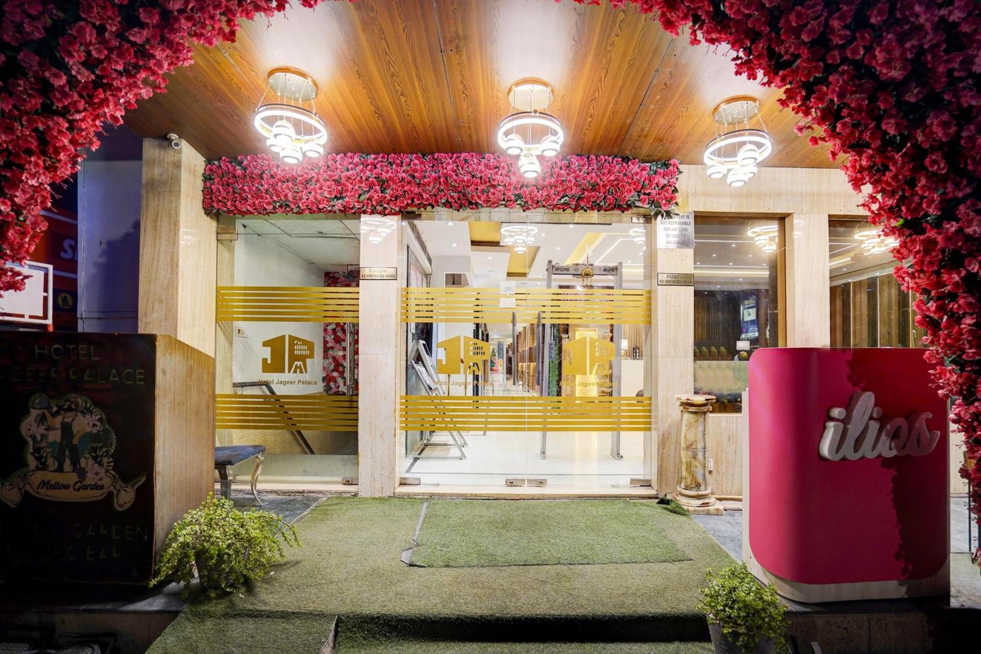 Super Townhouse Jageer Palace Near Mayapuri Chowk نيودلهي المظهر الخارجي الصورة