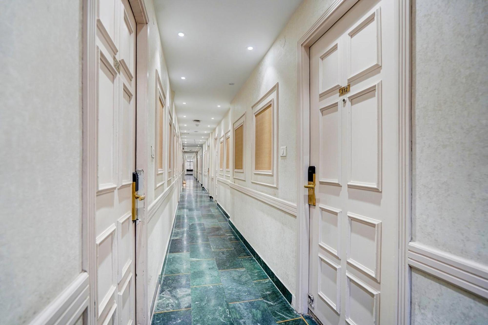 Super Townhouse Jageer Palace Near Mayapuri Chowk نيودلهي المظهر الخارجي الصورة