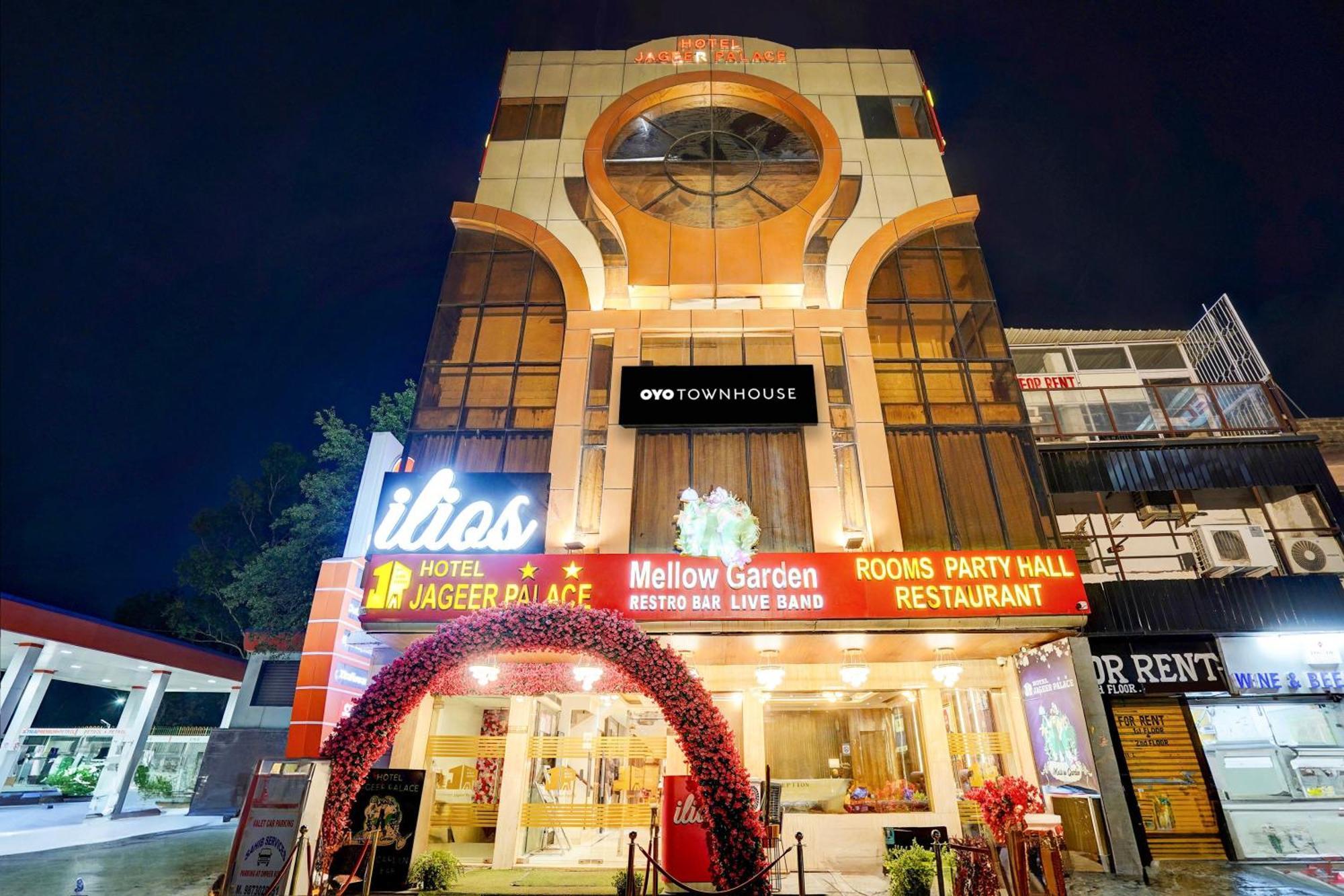 Super Townhouse Jageer Palace Near Mayapuri Chowk نيودلهي المظهر الخارجي الصورة