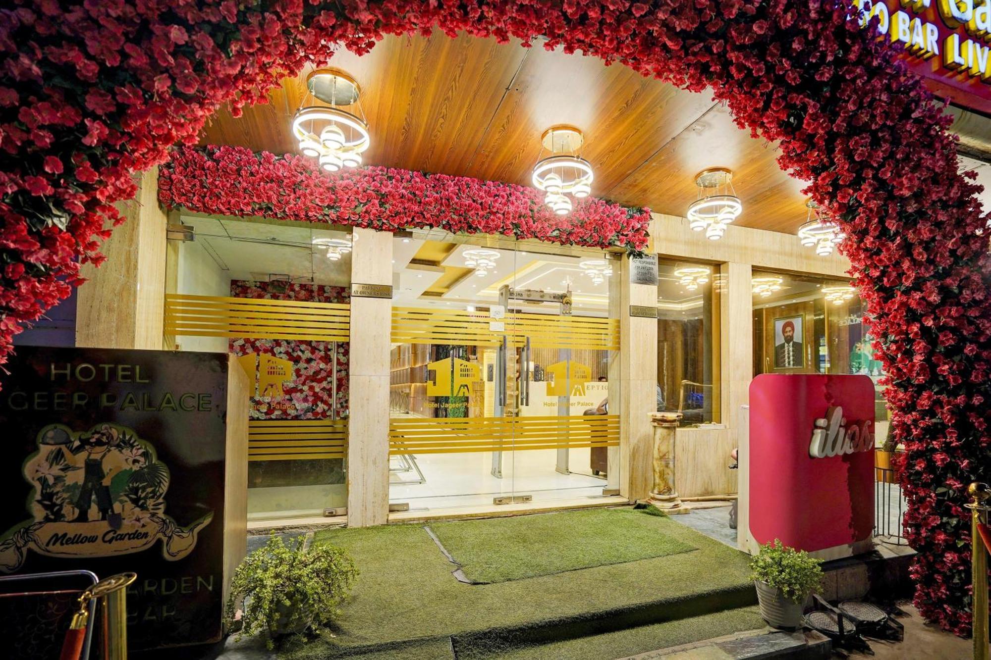 Super Townhouse Jageer Palace Near Mayapuri Chowk نيودلهي المظهر الخارجي الصورة